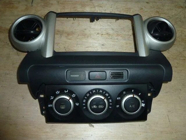 Блок климат контроля на аллион 260. Блок управления печкой тойота витс. Климат тойота королла 110. Блок климат контроль toyota corolla 120. Блок климат контроля тойота королла 120.