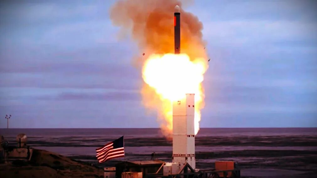 першинг-1а баллистическая ракета. сша разместили ракеты. сша разместили ракеты. арли берк пуск ракет. противоракетная оборона сша.