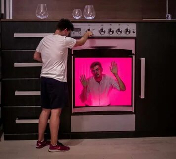 Посещение резиденции великана