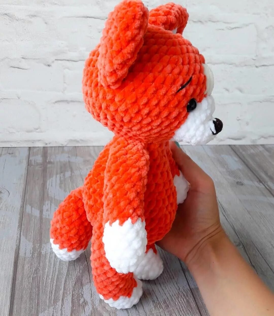 Игрушки из ниток крючком. Amigurumi Fox. Плюшевая Лисичка амигуруми.