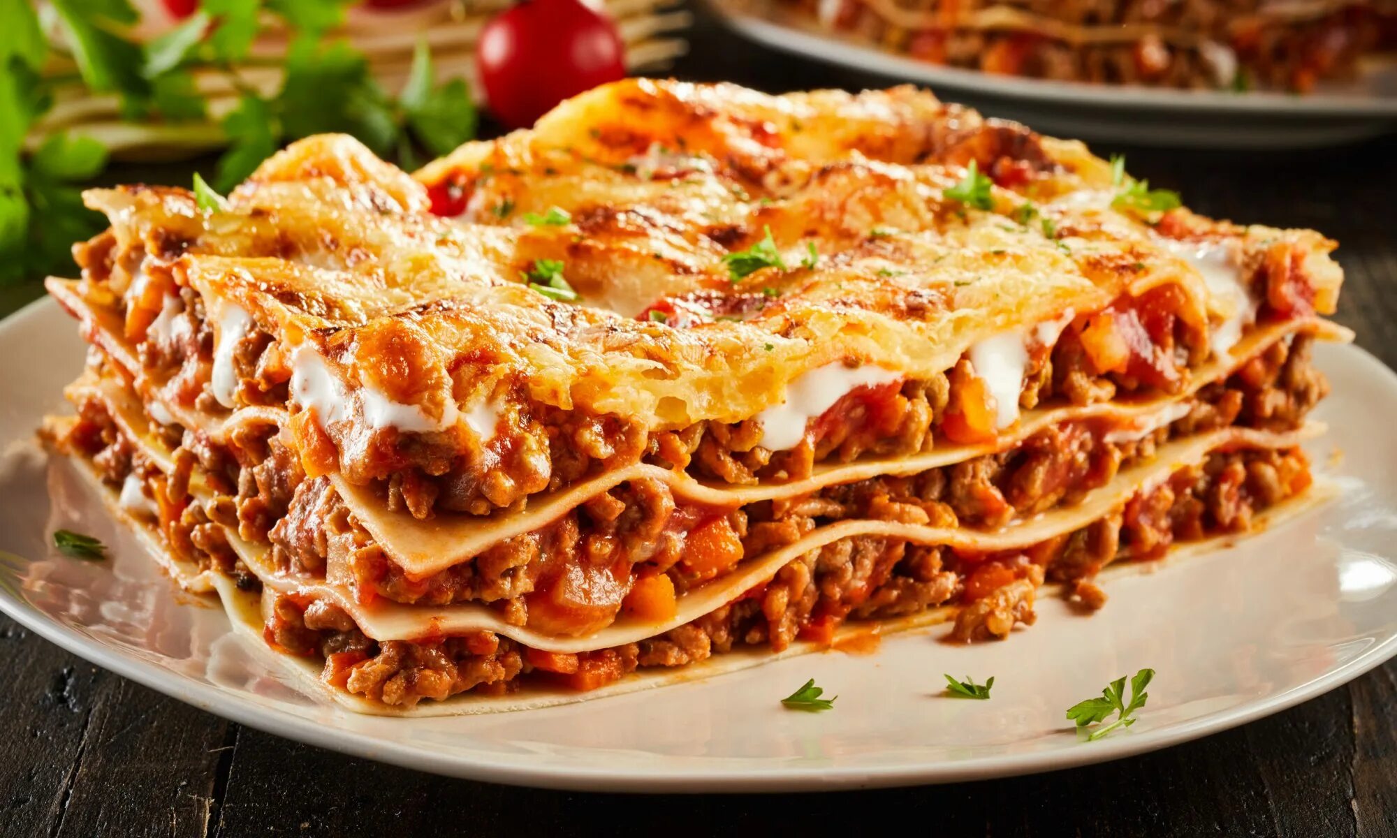 Лазанья Италия. Лазанья (Lasagne). Лазанья болоньезе классический. Лазанья итальянская классическая. Дазанья