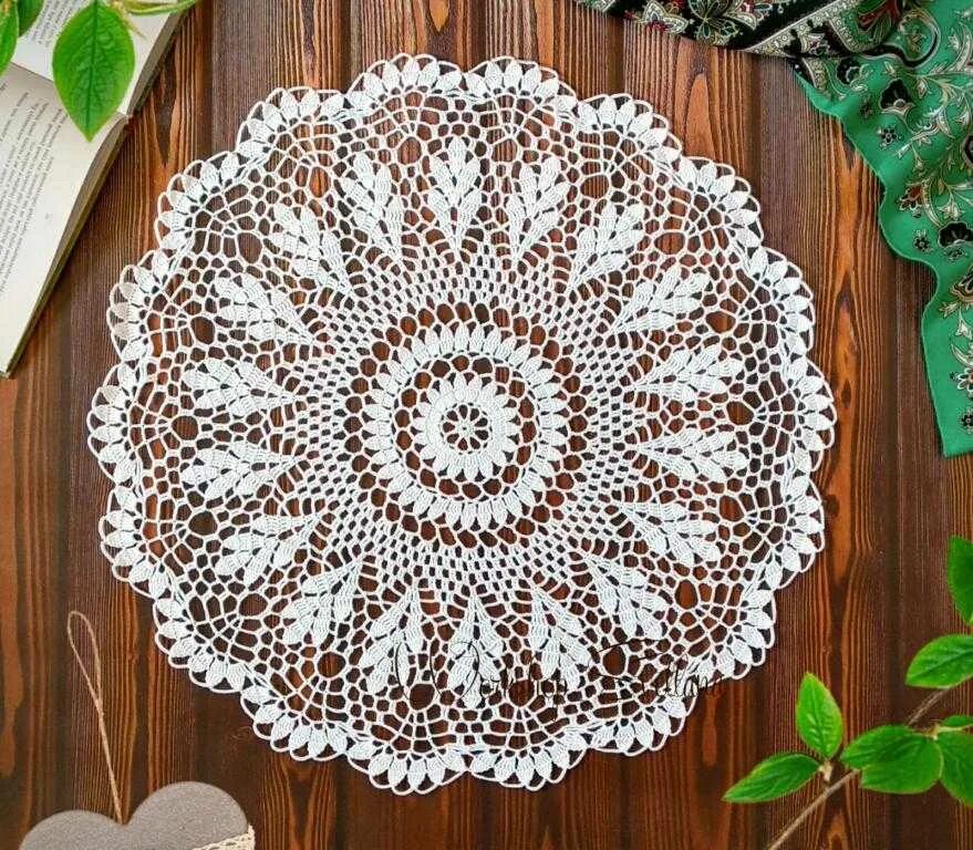 Крючком очень красивую салфетку. МК салфетка Doily. Вязание крючком салфетки. Салфетки связанные крючком. Объемные салфетки.