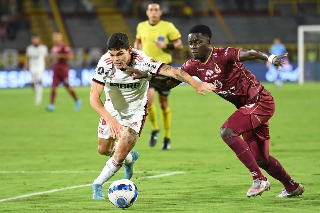 Хорватия перишич чм 2022. Лейпциг на аву. Италия футбол сборная. Футбол че прямая трансляция. Фк лейпциг 4 номер.