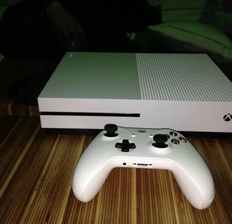 Xbox one s. Xbox 1s. Xbox one s 1tb. Хбокс 1. Xbox one s в 2024