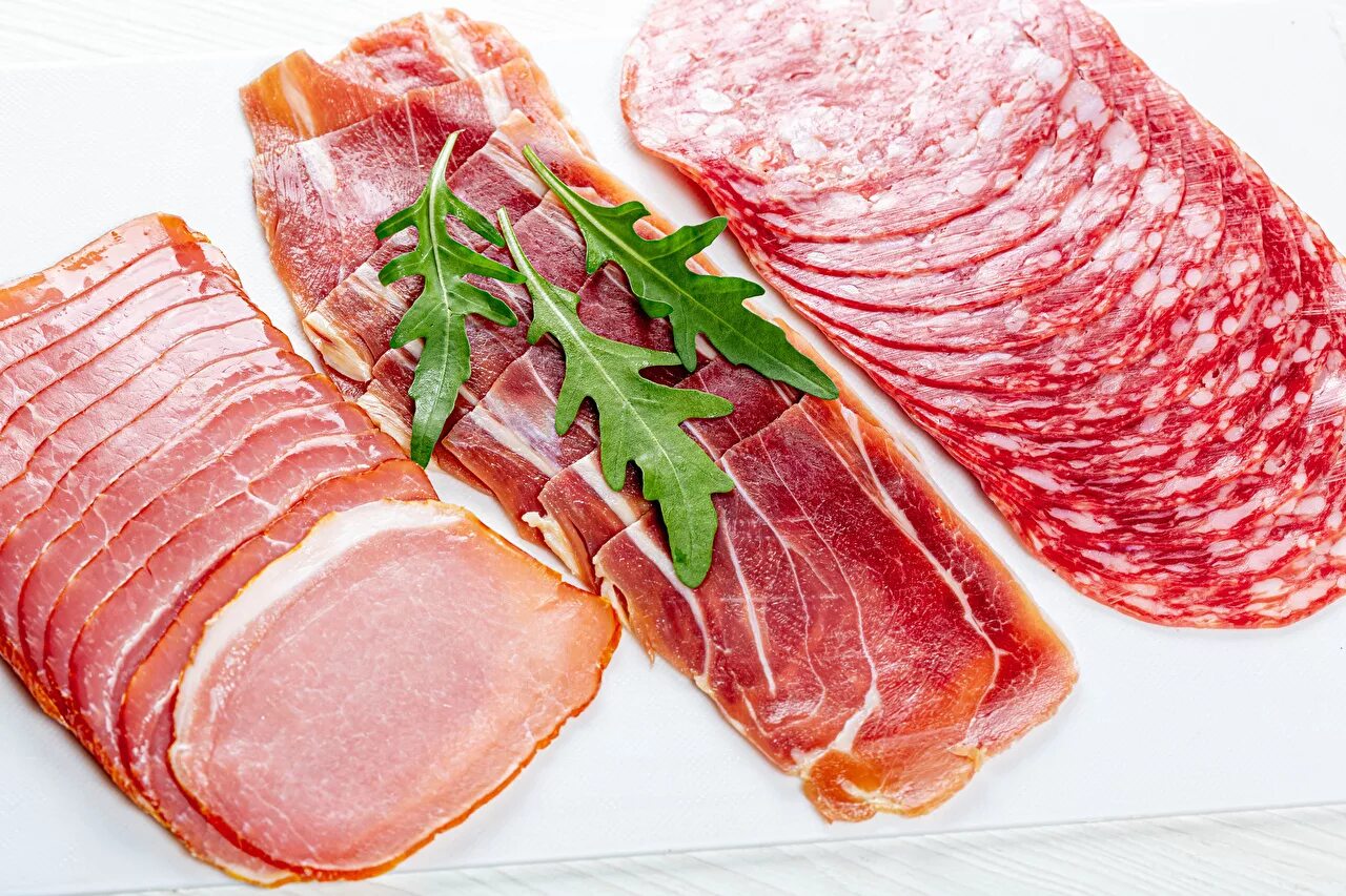ветчина нарезка. ветчина сибайская. смитфилдская ветчина. ветчина. ветчина колбасная.