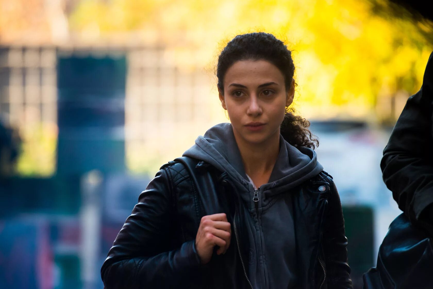 В клетке 1 серия. Клетка выход серий. Сериал в клетке 2. Клетка выход серий. В клетке 1 серия.