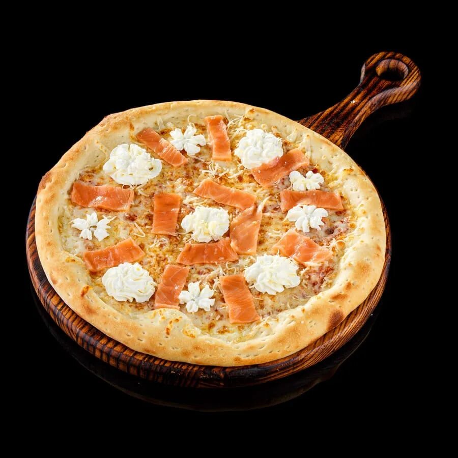 Суши райс хасавюрт. Пицца филадельфия состав. Ролл фиеста. Пицца филадельфия. Горячий шик роллы.