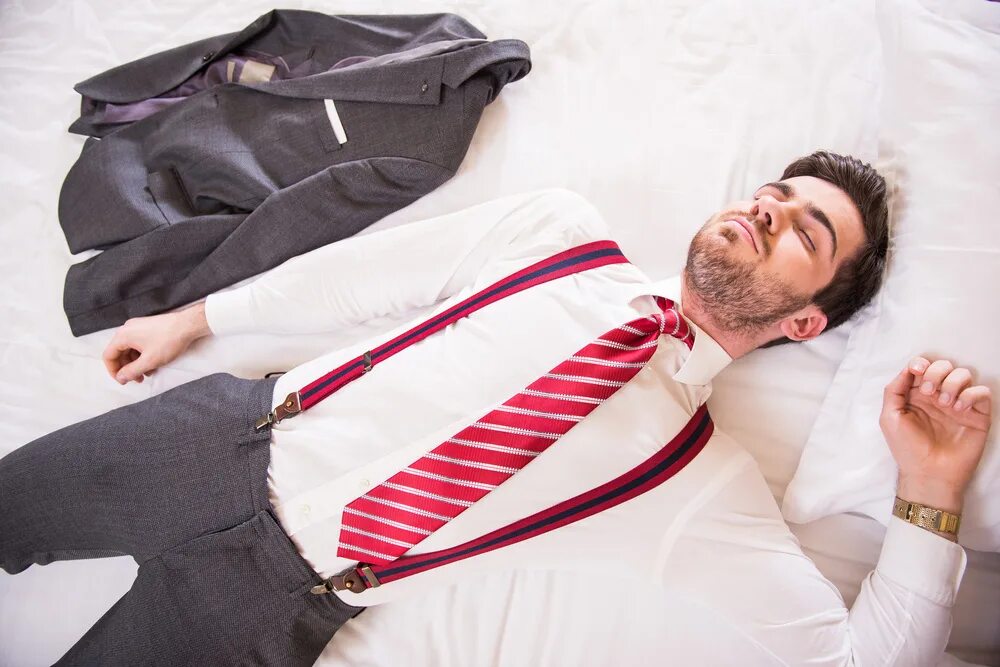 Спальный мешок polar bear since 1995. Sleeping suit. Sleeping suit. Спит в костюме. Sleeping suit.