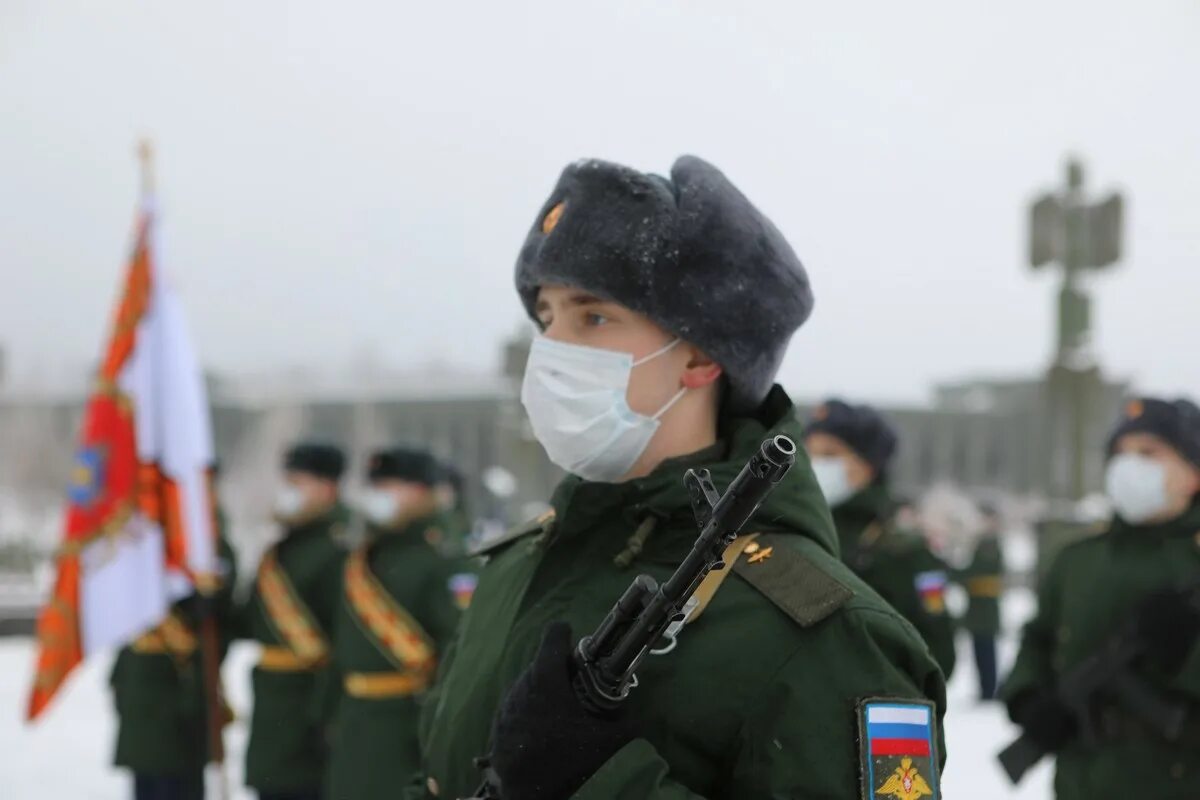 Приняли военно. Космические войска присяга. Министр обороны космические войска. Присяга Вооруженных сил Российской Федерации 2022 год. Шойгу присяга.