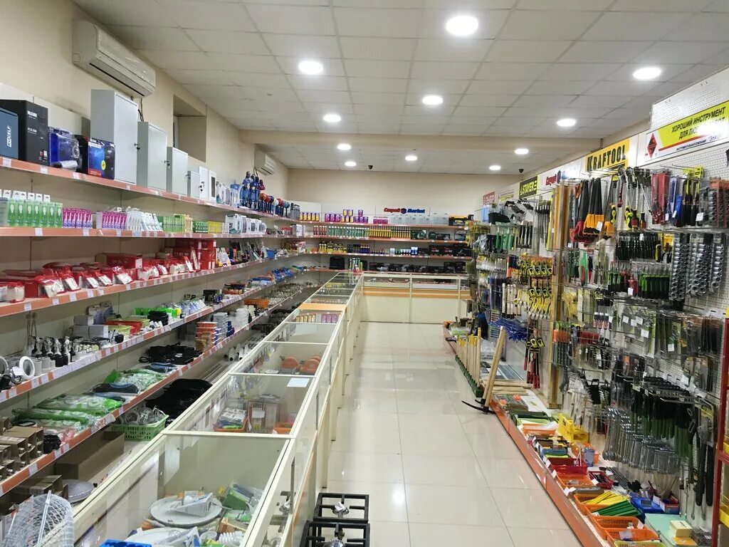 Хасавюрт ул датуева. Караман 2 махачкала. Город хасавюрт улица датуева. Датуева 68 хасавюрт. Строймаркет хозтовары.