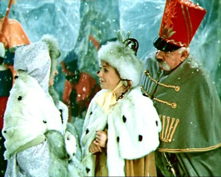 двенадцать месяцев 1972. фильм 12 месяцев 1973. а. двенадцать месяцев кино 1972. в каком году снимали 12 месяцев.