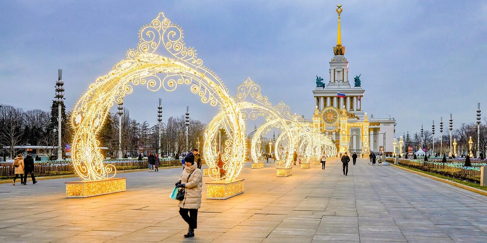 ВДНХ места для фотосессий Москва. Выставка достижений народного хозяйства 40е. Белоруссия Россия ВДНХ. Фестиваль цветов на ВДНХ 2022 году
