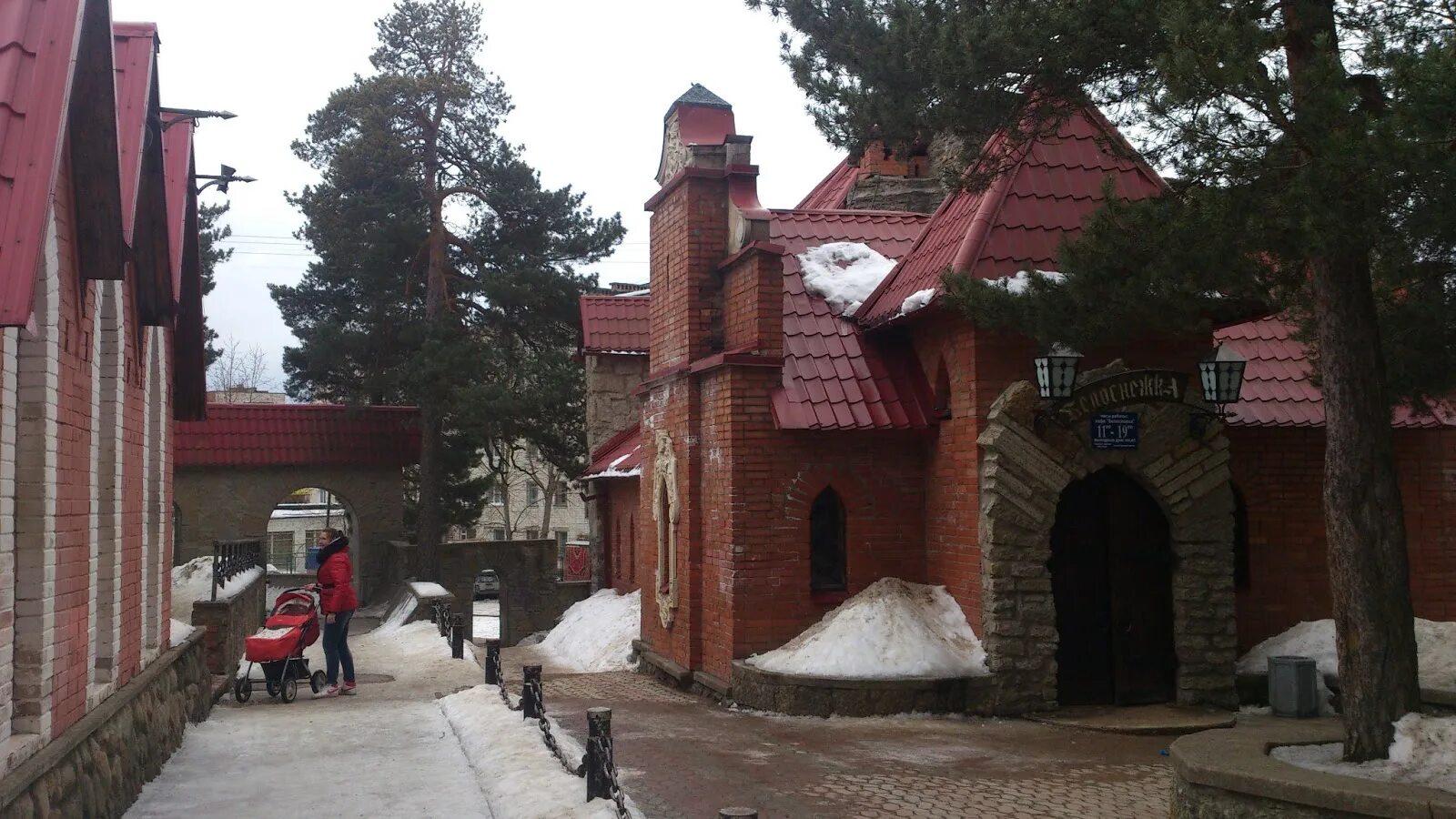 Сосновый бор красная горка. Форт красная горка бронепоезд. Форт красная горка финский залив. Форт красная горка ленинградская область. Форт красная горка сосновый.