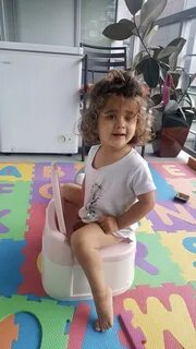 Видео дети писать