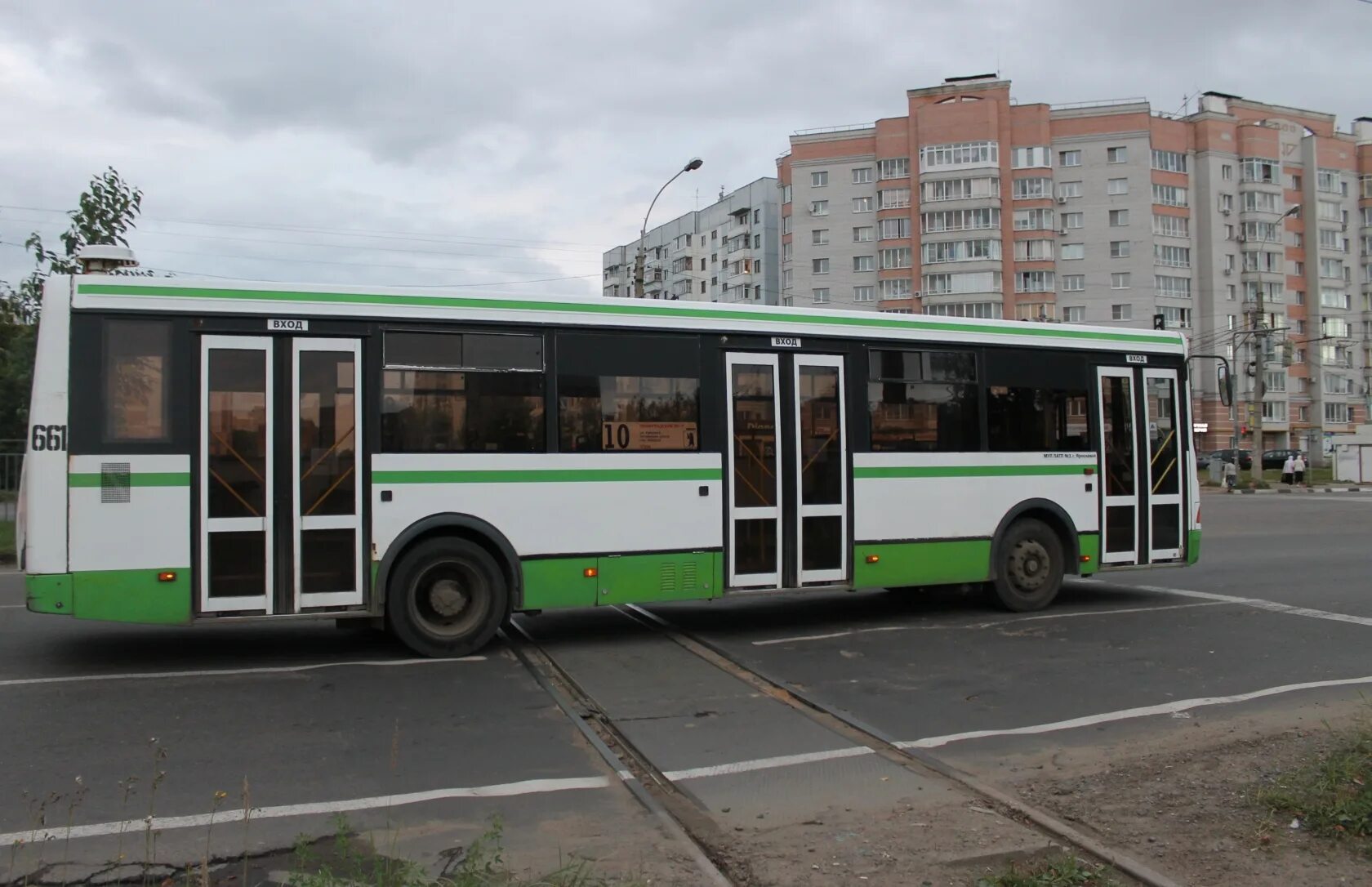 Автобусы Ярославль. Автобус Нижний Новгород. Ярославский автобус. Автобус 10 Ярославль.