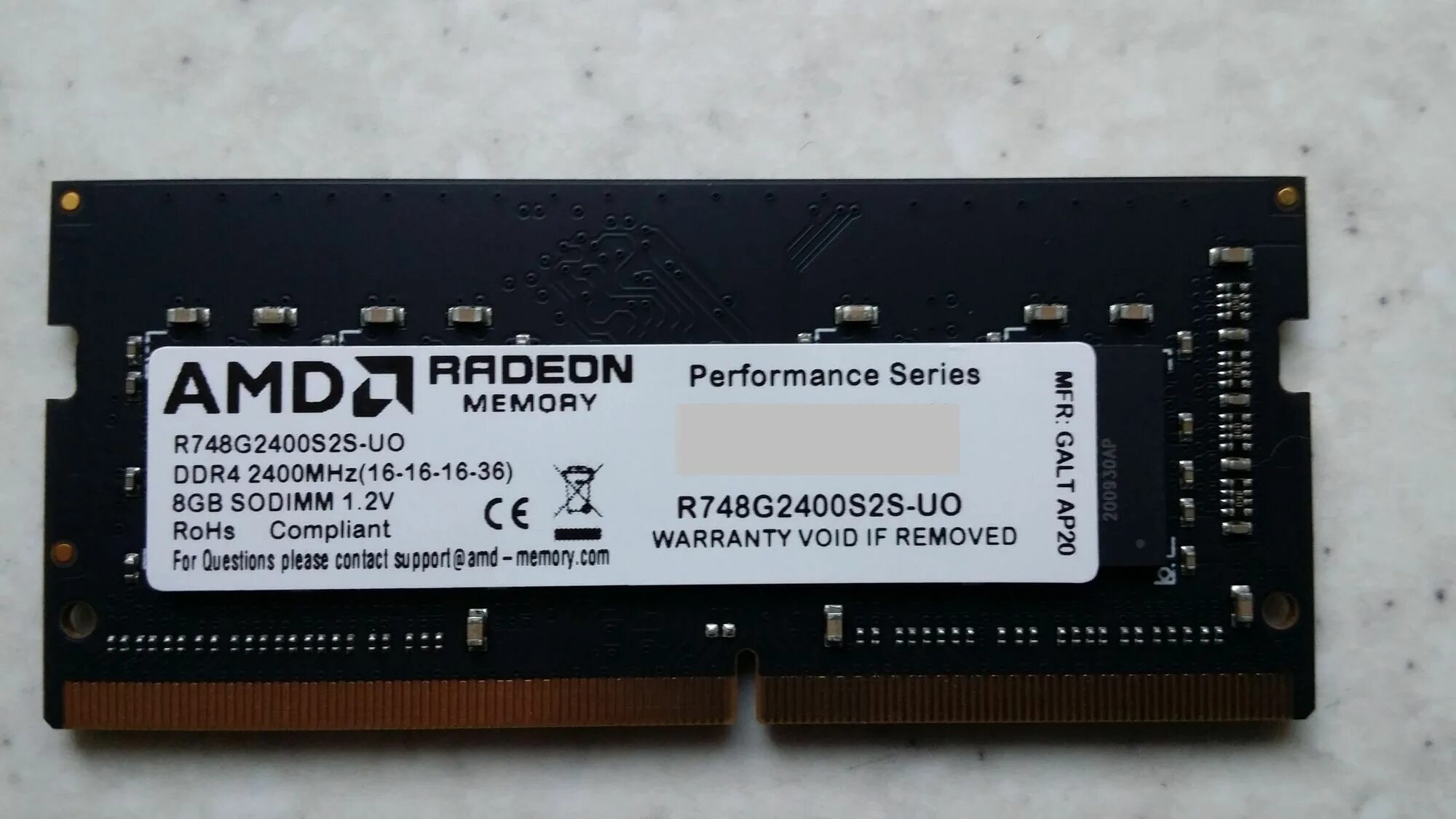 Оперативная память SODIMM AMD Radeon r7 [r748g2606s2s-u] 8 ГБ. Оперативная память r748g2400u2s-u. Модуль памяти AMD 8гб. Оперативная память SODIMM AMD Radeon r7 [r744g2606s1s-u] 4 ГБ.