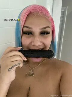 Instagram. https://instagram.com/itssMelii. 