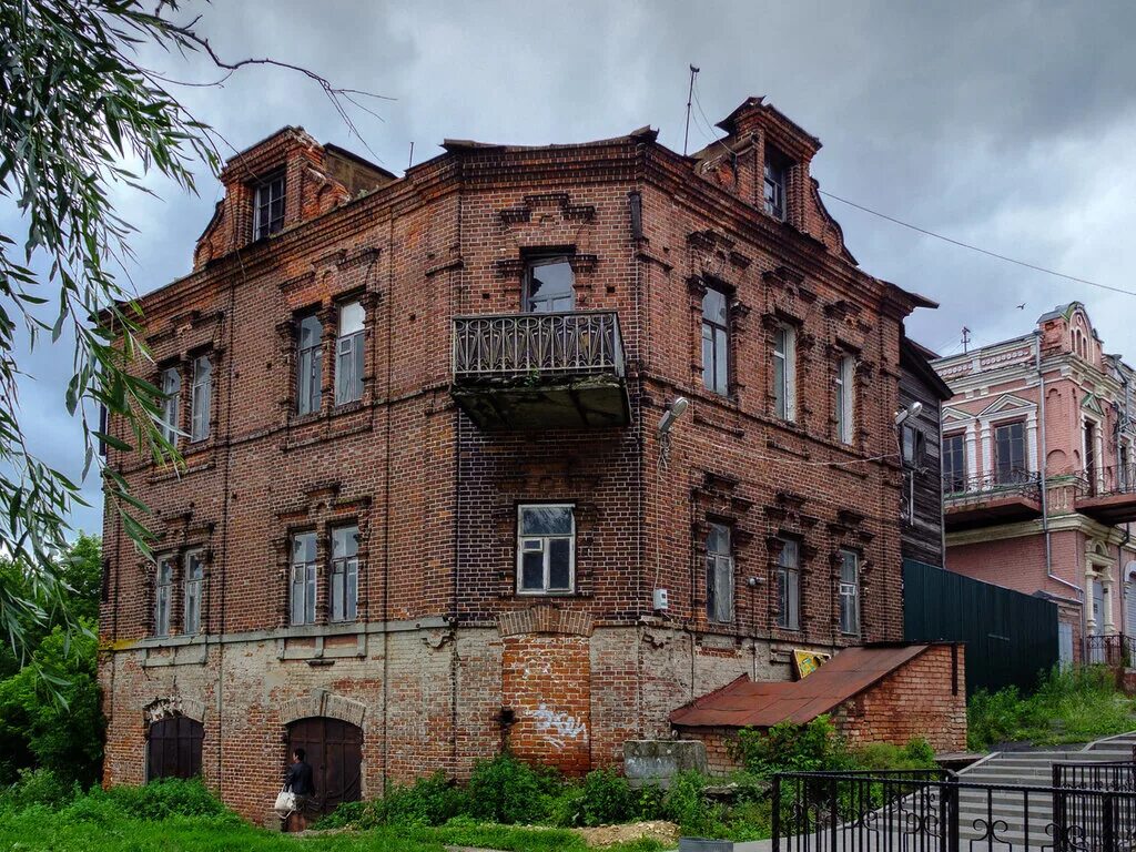 Старый город павлово на оке. Павлово усадьба щёткина. Павлово на оке ул. Павлово на оке улица пушкина. Театр павлово на оке.