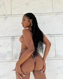 Megan Thee Stallion Pics, images - 4.