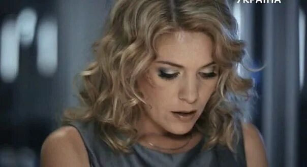 Объемные следы рук. След прочность. Следы. Следы человека на снегу. След прочность.