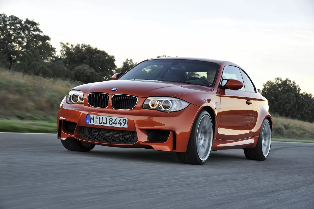 Bmw m coupe. BMW m1 e87. BMW m1 купе. БМВ м1 е82. BMW 1m 120i.