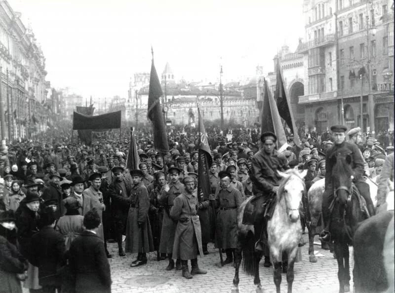 Ноябрь 1917 г. Революция 1918 года октябрьская. 1917 - 1918 москва. пантомима великой революции 7 ноября 1918 г москва. октябрьская революция празднование 1918.