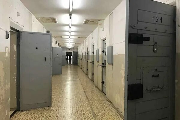 Сосед рассказал про свою "Гауптвахту" в армии Боец Невидимого фронта Дзен