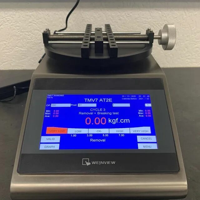 Breaking test. Breaking test