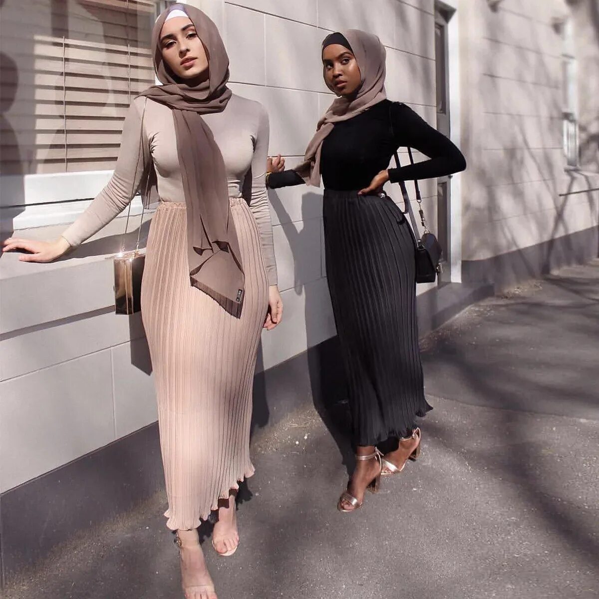 Мусульманская мода. Hijab Moda 2020 одежда Повседневная. Хиджаб турецкая мода стрит. Мусульманская одежда для женщин. Модная мусульманская одежда для женщин.