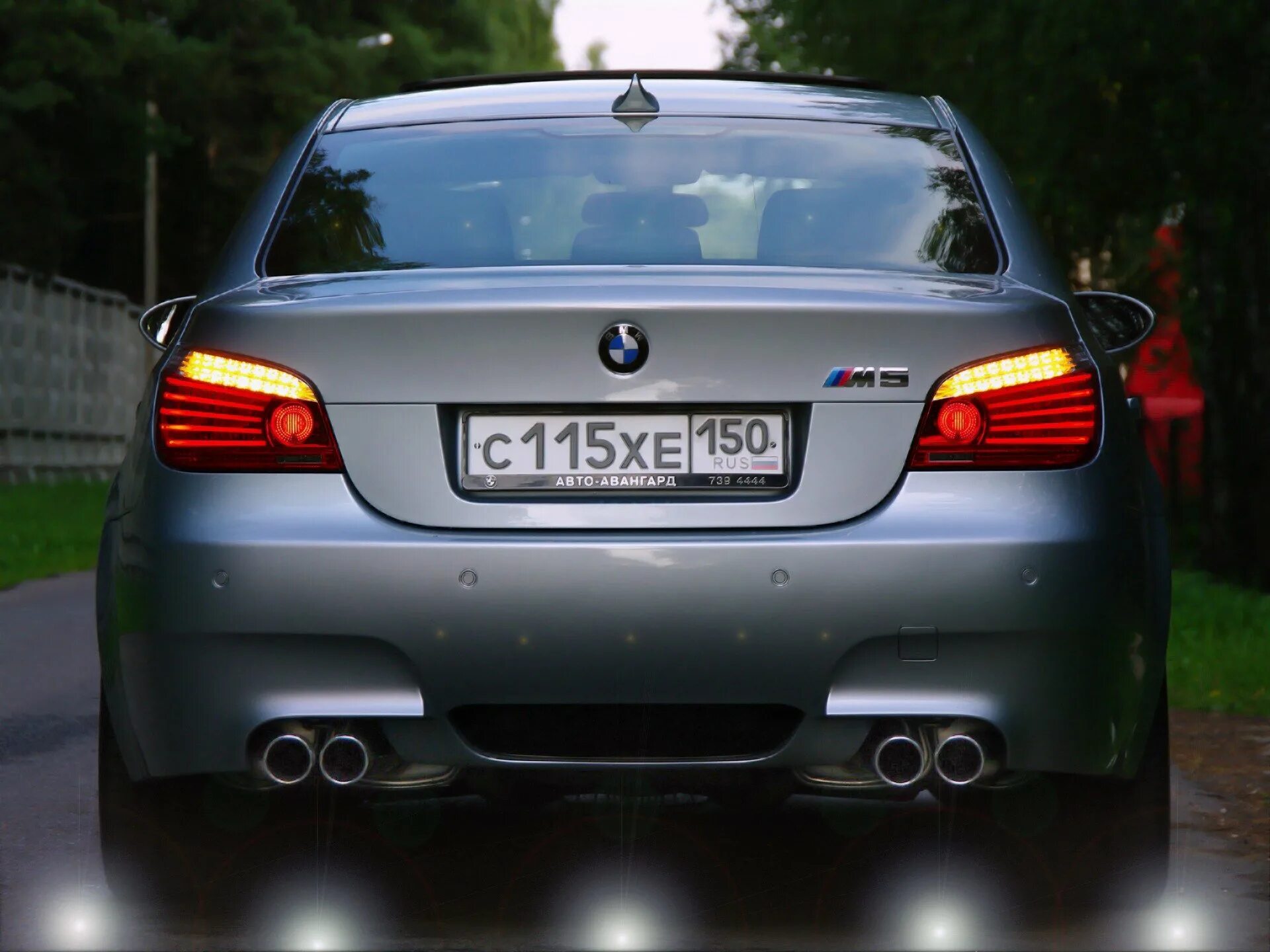 М5 зад. BMW m5 e60. БМВ m5 e90. BMW m3 e60. BMW e60 back.