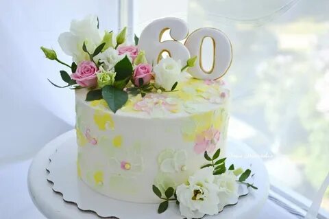 Торт женщине на 60 лет.