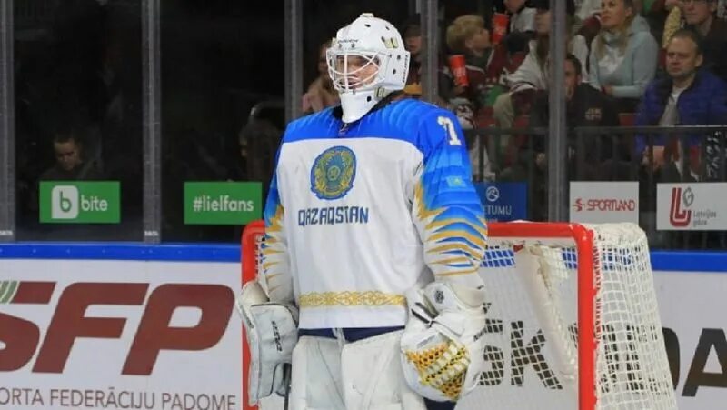 Сборная латвии казахстана по хоккею на чм 2023. Казахстан латвия хоккей. Казахстан латвия чм. Казахстан латвия чм. Казахстан латвия.