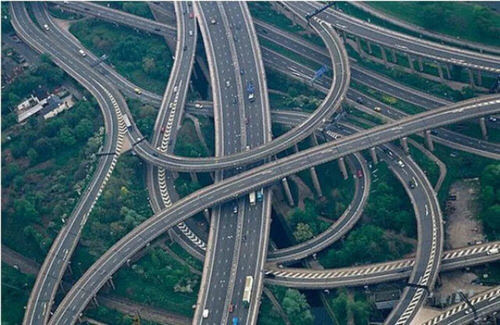 Много дорог во сне. Gravelly Hill Interchange. Дорожная развязка. Красивые дорожные развязки. Самые запутанные дорожные развязки.