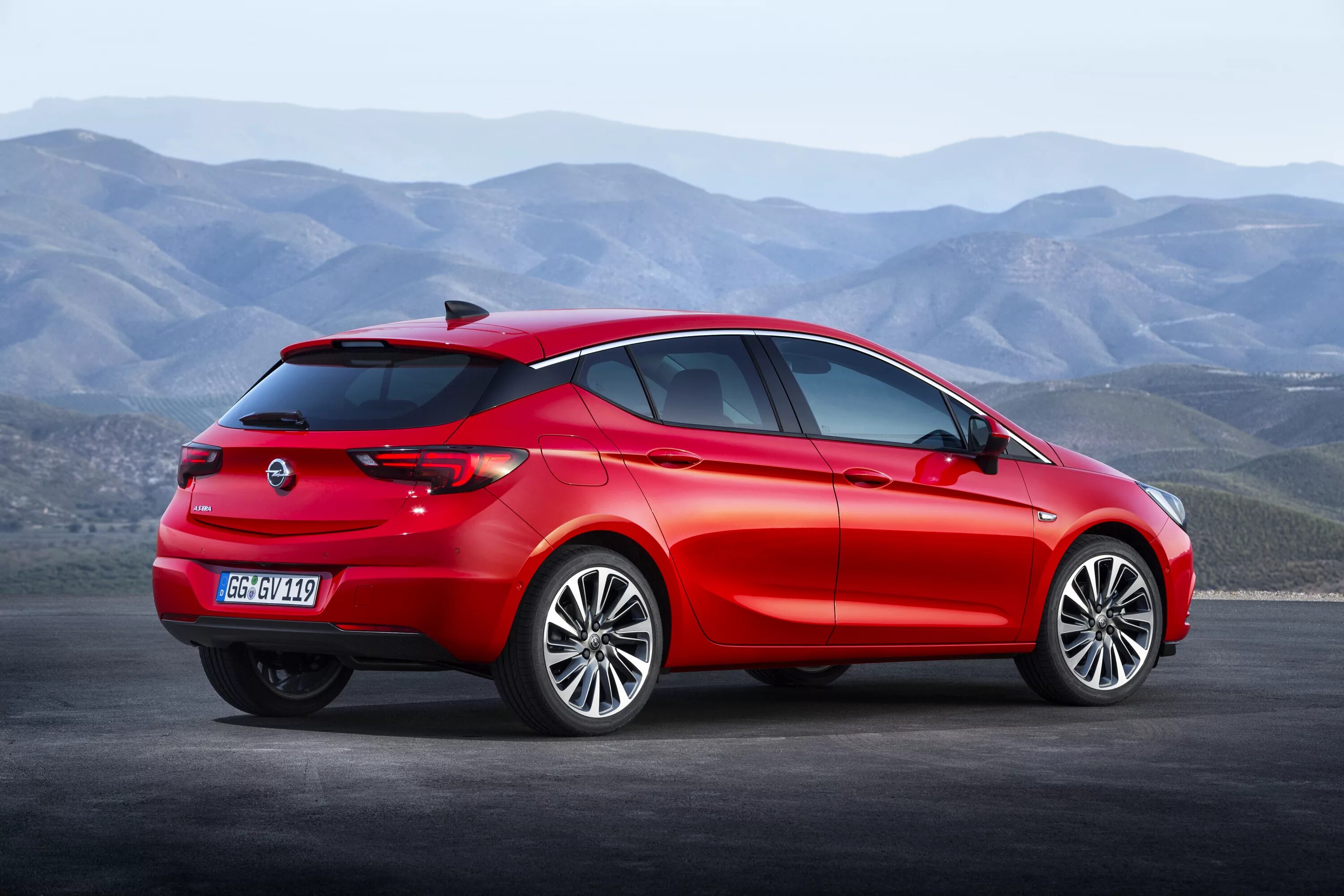 Картинка хэтчбек. Opel Astra k 2015. Opel Astra GTC 2018. Opel Astra 2016 хэтчбек. Opel Astra k 2017.