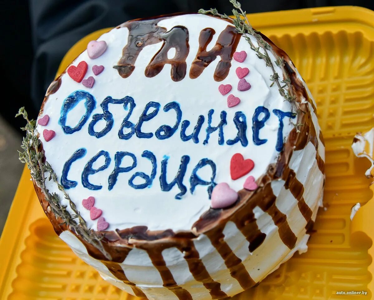 это ты выходи за меня. надпись выходи за меня. выйдешь за меня замуж. выходи за моего. надпись выходи за меня замуж.