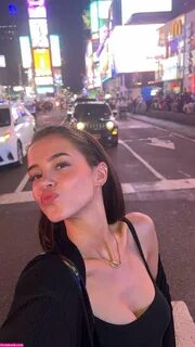 Lea Elui Nude OnlyFans Photos 2 406640.