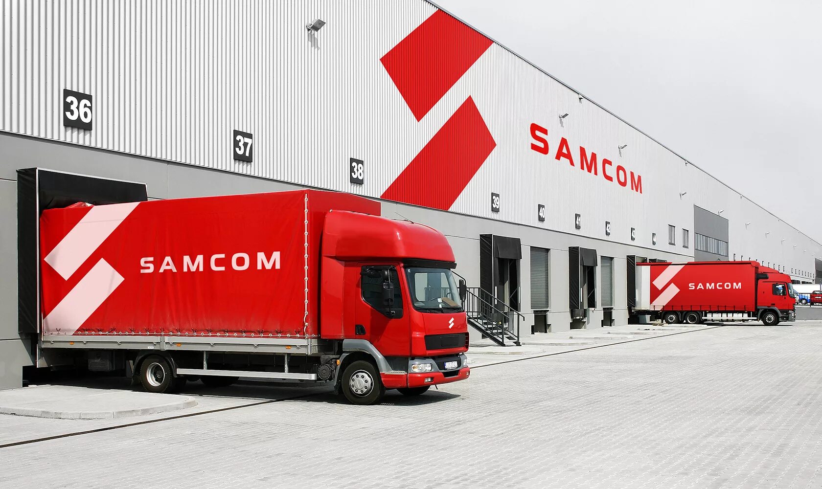 Сервисная логистика. Логистическая компания отзывы. Автомобильный парк предприятия эколайф химки. Логистическая компания санкт-петербург. Логистическая компания отзывы.