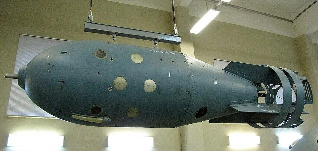 Создание первой водородной бомбы. Первая Советская атомная бомба РДС-1. РДС-6с первая Советская водородная бомба. Атомная бомба РДС-4. Водородная бомба РДС-6.