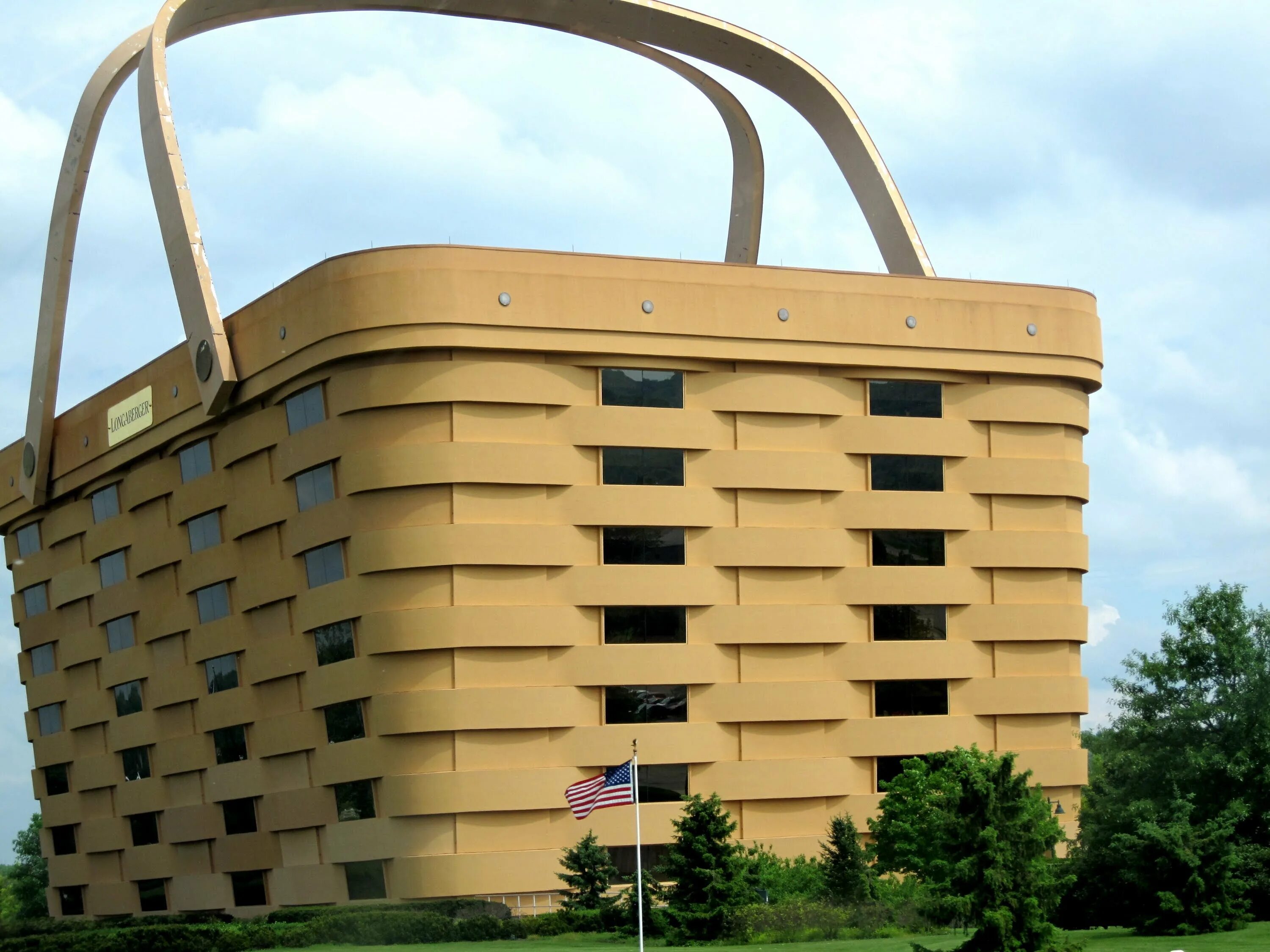 Unusual buildings. Штаб квартира Longaberger. Штаб квартира Longaberger — Ньюарк, штат Огайо, США. Здание корзина штат Огайо США. Лонгабергер здание.