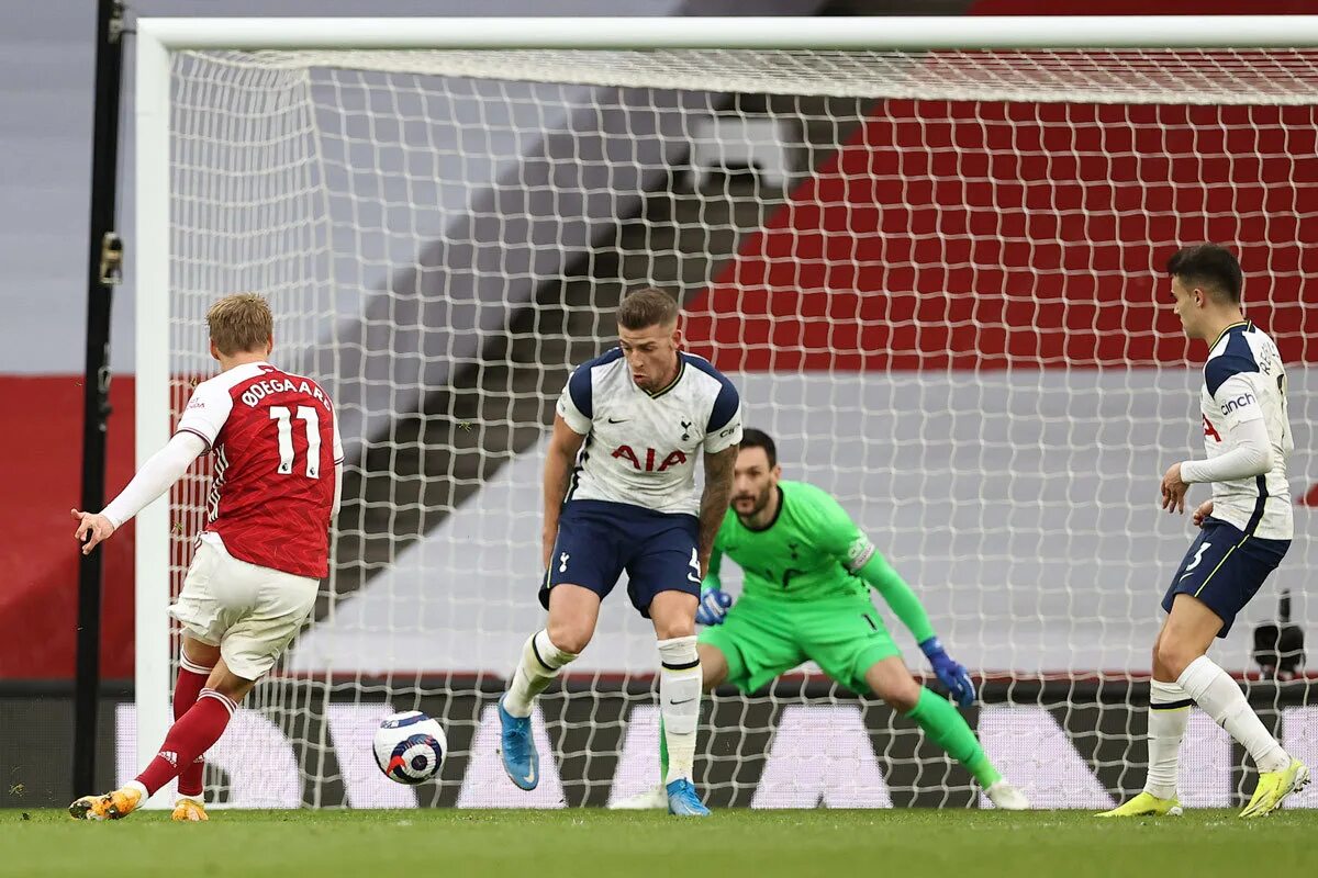 Второй дивизион фнл 2021/2022. Последние 6 матчей. Спартак ростов 2 2. Нападающий арсенала и тоттенхэма. Факел (футбольный клуб, воронеж) игроки фк «факел» воронеж.