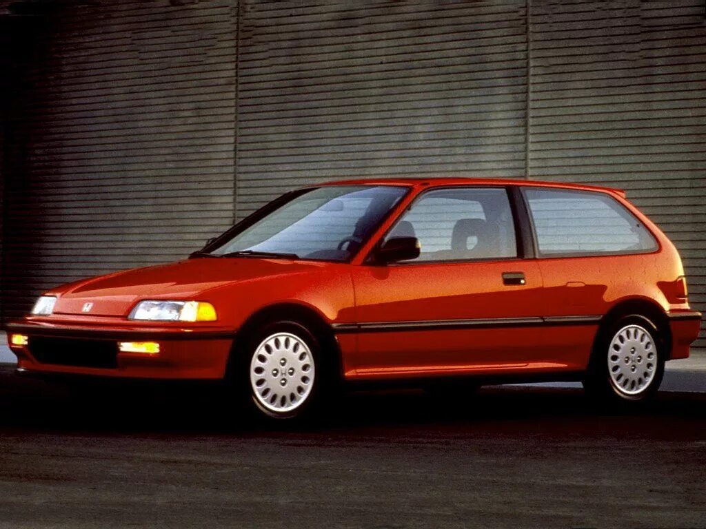 Honda Civic 4 поколение. Хонда Цивик 1987. Honda Civic 4 поколение хэтчбек. Honda Civic 1988 хэтчбек.