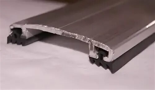 Планка прижимная верхняя