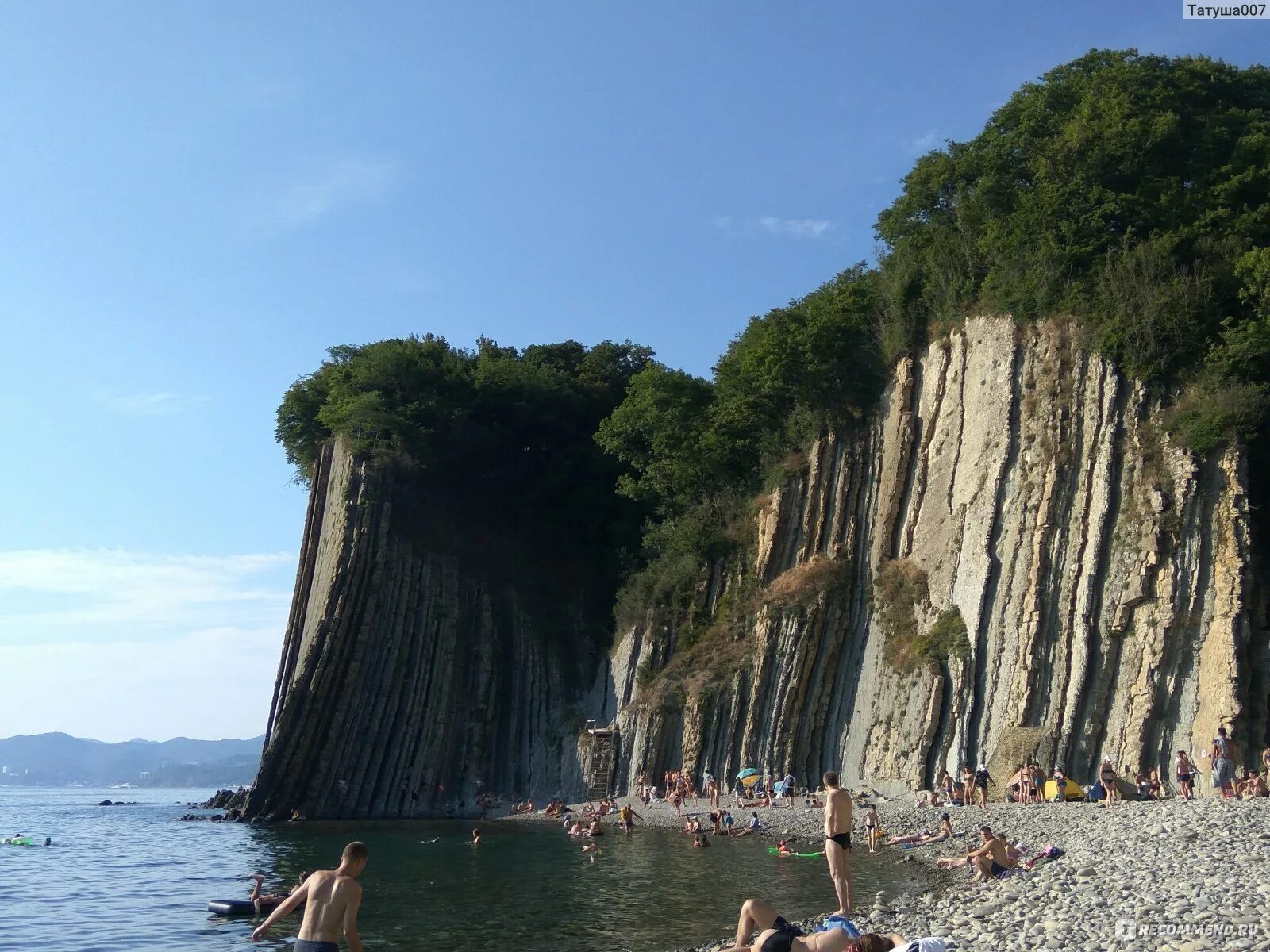 Агой краснодарский фото пляжа. Небуг скала Киселева. Скала Киселева Туапсе. Небуг гора Киселева.