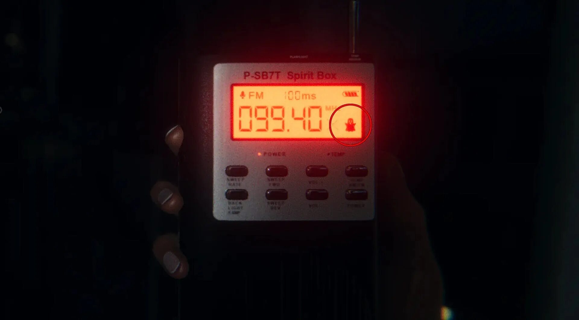 Как работает радиоприемник в фазмофобия 1 уровня. Spirit box phasmophobia model. радиоприемник фазмофобия.