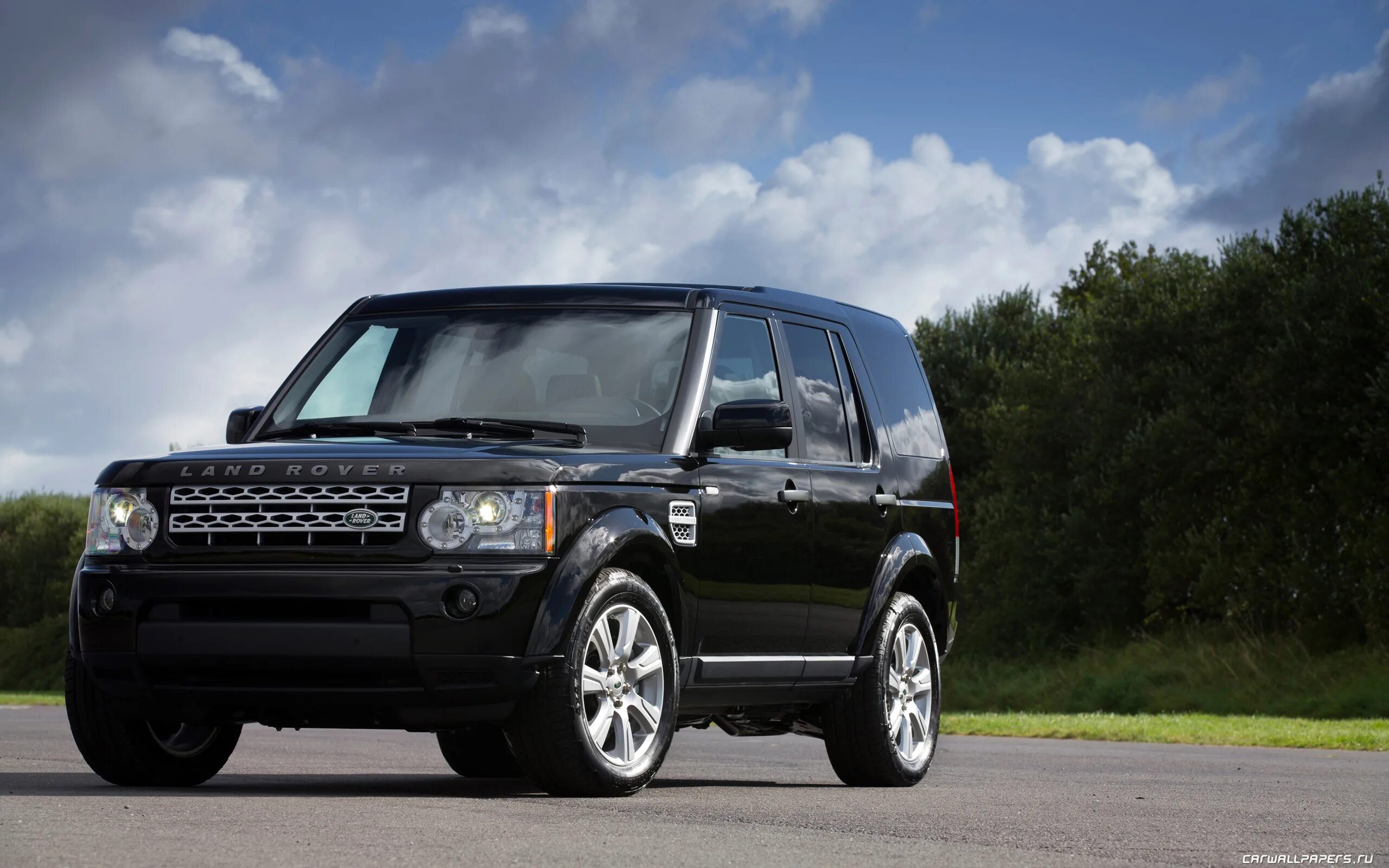 Land Rover Discovery 4. Ленд Ровер Дискавери 4 2013. Ленд Ровер Дискавери 4 черный. Лэнд ровыер Дискавери 4. Ленд ровер дискавери характеристики