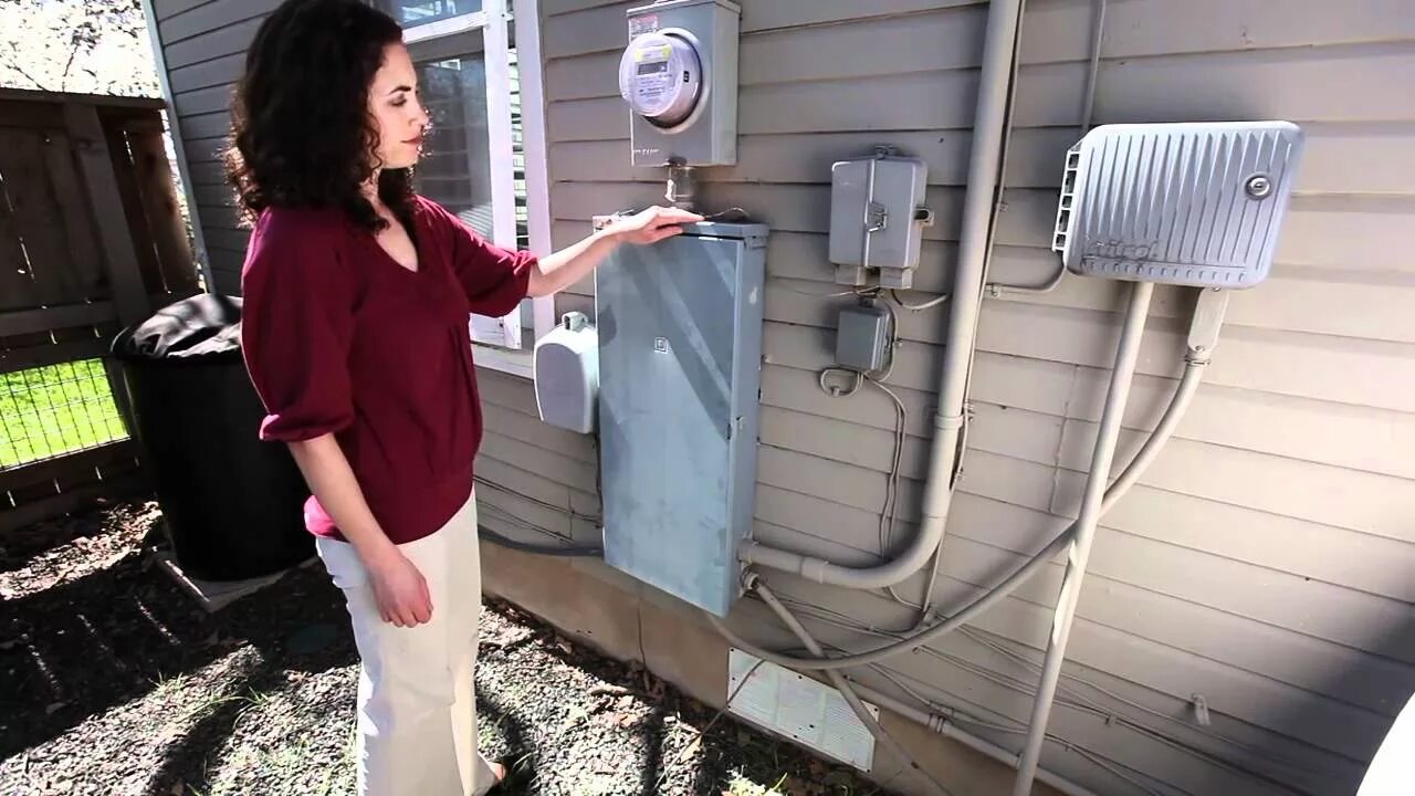 Outside Electric Box. Electricity Box outside. House fuse Box outside. Outside the Box.