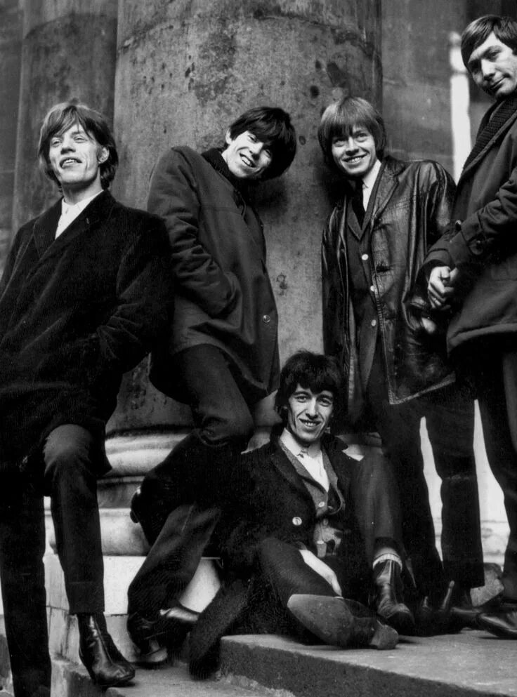 Rolling stones i. The Rolling Stones. Rolling Stones Band. Рок группа Роллинг стоунз. The Rolling Stones 1960.