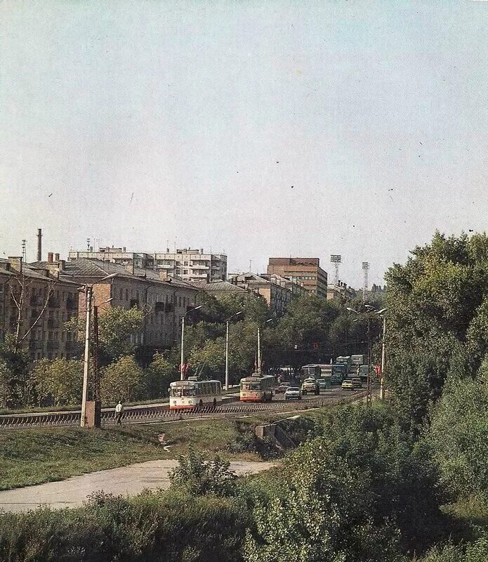 Вокзал белгород 1990. Парк победы белгород. Белгород 80 годы. Город белгород в 80 годы. Белгород 80 лет.