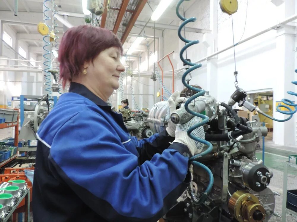 богатов ульяновский моторный завод. гордеев сергей владиславович. вакансии на ульяновском механическом заводе. ульяновский завод умз. ульяновский механический завод штукатуров.