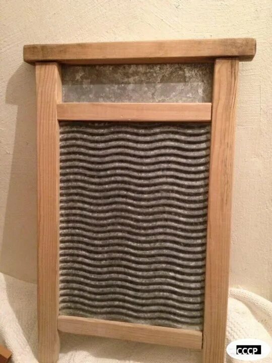 стиральная доска металлическая. стиральная доска деревянная старинная. доска стиральная ручная. деревянная стиральная доска. стиральная доска деревянная старинная.